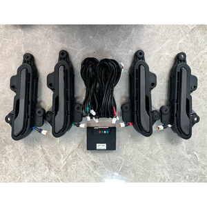 มือจับประตูไฟฟ้า LED สีสันสดใสสำหรับเทสลารุ่น 3/Y/YL ไร้สาย สะดวกสบาย พร้อมฟังก์ชั่นเปิดอัตโนมัติ อุปกรณ์ตกแต่งภายนอกรถยนต์ - Product Image 1