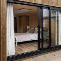 Maison conteneurisée pour extension de maison préfabriquée de style chalet avec cour modulaire personnalisable