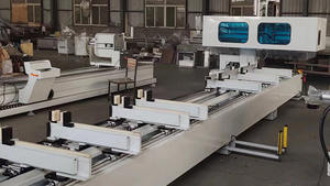 Profilo in alluminio fresatura CNC centro di lavorazione a quattro assi macchina per la produzione di finestre per porte profilate in alluminio - Product Image 6