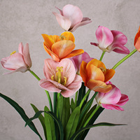 Buket Bunga Tulip Buatan Tangan Mewah Ringan Gaya Modern dari Sutra Plastik, Sentuhan Alami, Perlengkapan Pernikahan dan Ruang Tamu