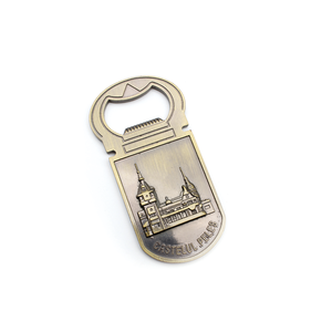 Venta al por mayor personalización Rumania <span class=keywords><strong>Peles</strong></span> Castle abrebotellas <span class=keywords><strong>de</strong></span> Metal antiguo imán <span class=keywords><strong>de</strong></span> nevera regalo <span class=keywords><strong>de</strong></span> recuerdo turístico - Product Image 6
