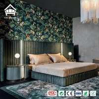 Ensemble de lit King Size de luxe en velours, tête de lit capitonnée bleu sarcelle avec LED, meubles sur mesure tout-en-un, table de chevet cannelée pour villa et hôtel