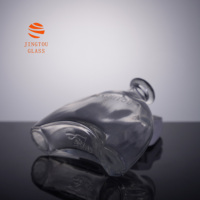 Bouteille de vin en verre de 700 ml, fond en forme de dôme incurvé unique, style artistique minimaliste, idéale pour les coffrets cadeaux de fêtes