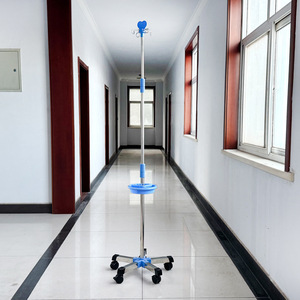 Venta directa de fábrica de soporte IV de acero inoxidable de cinco garras, tipo multihook, móvil con ruedas. - Product Image 1