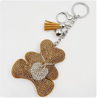 Porte-clés en forme d'ours blanc, best-seller, pour sacs et voitures, ornement scintillant entièrement en strass avec pompons