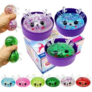 Entrepôt USA Noël Kawaii Renne Bao Bun Dumpling Squishy Pailleté Rempli de Maltose à Remontée Lente à Presser avec Cornes - Product Image 1