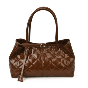 Soft PU New Stylish Popular Quilted <b>Pillow</b> <b>Shape</b> Magnetic Closure Polyester Lining 1-1.9L Capacity Tote Bags - Product Image 1