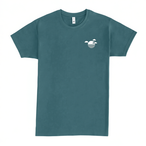 Camiseta Reflection By Ninhol, color verde azulado, diseño minimalista de nubes y sol, ropa informal unisex - Product Image 2