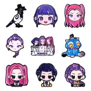 Broche de Metal Creativo al por Mayor con Diseño de Personajes de Películas y Series, Corazón y Amor, para Accesorios de Atuendos con Estilo - Product Image 1