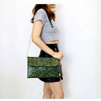Sac à bandoulière tendance pour femme, motif animalier chic, avec chaîne, fermeture magnétique en PU, polyester, idéal pour l'export.