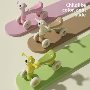 Monopattino Senza Pedali per Bambini da 2 <span class=keywords><strong>a</strong></span> 4 Anni, <span class=keywords><strong>a</strong></span> Quattro Ruote, in Plastica, Regalo - Product Image 2