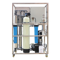 Machine de filtre de traitement de l'eau par osmose inverse à deux étages 250lph avec système d'adoucissement/UV pour la purification des eaux souterraines