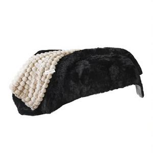 Coperta Piata Everest King Size Reversibile in Peluche, Design Moderno per Tutte le Stagioni - Product Image 1