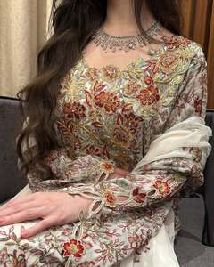 手工串珠镂空刺绣科威特马卡瓦尔斋月长袍迪拜风格刺绣镂空长袍连衣裙适合开斋节庆祝 - Product Image 4