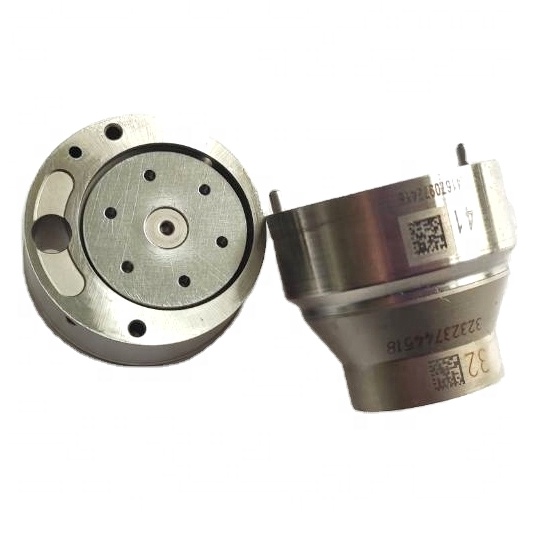 Original Genuine Control Solenoid Valve 7135588 Common Rail Injector Control Valve 7135-588 For  VOLVO