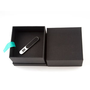 Difusor de Coche de Lujo de Aleación de Zinc, Clip de Ventilación Moderno, Ambientador con Fragancias de Limón, Colonia, Jazmín, Bosque y Océano, Sin Electricidad - Product Image 4