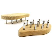 Outil de massage du cuir chevelu Guasha en bois personnalisé en gros avec peigne Gua Sha en pierre de cristal pour produit de massage de la tête