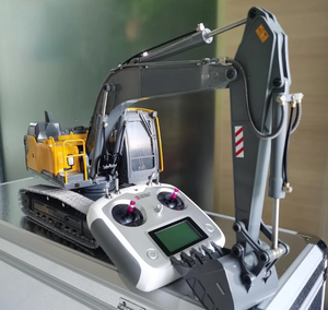 E111-003 1:14 Excavatrice RC hydraulique, camion radiocommandé, tracteur Caterpillar, moteur brushless, véhicule d'ingénierie, jouet prêt à l'emploi - Product Image 6