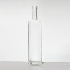 Garrafa de vidro vodka 350ml 550ml garrafa de vidro 750ml para whisky conhaque Tequila Gin garrafa com inviolável de tampa