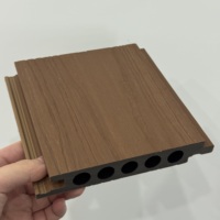 Offres Spéciales : Lames de Terrasse WPC Coextrudées, Résistantes à l'Eau et à l'Usure, pour Jardin et Balcon Extérieur