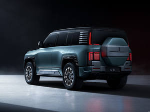 2023 BYD Yang Wang U8 SUV de lujo de alta calidad todoterreno de rango extendido nuevo vehículo de energía 5 puertas 5 asientos dirección izquierda nuevos coches - Product Image 5