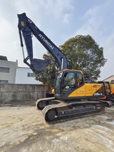 Top Sale Hyundai 220LC-9S 22 Ton <b>Used</b> Excavator with Engine Gearbox & Gear-Korean Origin 125kw Power Good Price in Stock - Product Image 2