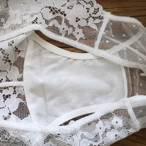 Culottes en dentelle florale transparente pour femmes, sexy et respirantes, taille mi-haute, vente en gros - Product Image 5