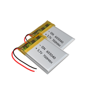 Bán buôn 603040 có thể sạc lại LiPo pin 3.7V Li-polymer pin 700mAh 603040 pin <span class=keywords><strong>lithium</strong></span> polymer - Product Image 1