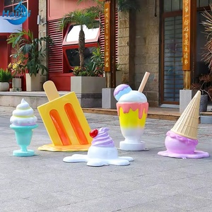 Statua Personalizzata di Grandi Dimensioni in Resina e Fibra di Vetro a Forma di Caramella, Cupcake, Gelato, Sculture e Intagli in Pietra - Product Image 1