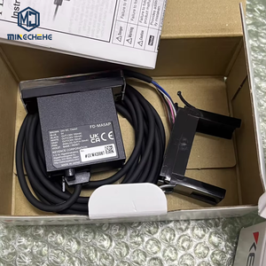 Keyence ชุดเครื่องขยายสัญญาณ FD-MA5AP | เอาต์พุต PNP ที่ติดแผงสำหรับ MA5AP การไหลของ FD-M ซีรีย์ - Product Image 1