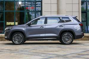 Chine SUV bonne qualité voiture à carburant Jetour X90 Plus haute vitesse <span class=keywords><strong>pas</strong></span> <span class=keywords><strong>cher</strong></span> hybride voiture à essence véhicule Jetour X90 Plus 2023 Jetour X95 - Product Image 3