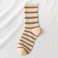 Offre Spéciale tricoté peigne coton matériel longueur moyenne mode rayé chaussettes écolière chaussettes