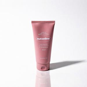 Lotion corporelle Nutseline 200ml Slim Fit Soin quotidien de la peau Tous types de peau - Product Image 1