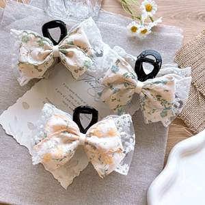 กิ๊บติดผมลูกไม้หรูหรา ประดับโบว์ผีเสื้อผ้า สำหรับผู้หญิง ใช้ในงานแต่งงาน - Product Image 2