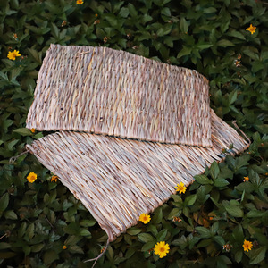 Tapis pour animaux de compagnie en paille tissée à la main, rectangulaire 43x29, écologique, pour chinchilla, lapin, cochon d'inde - Product Image 2