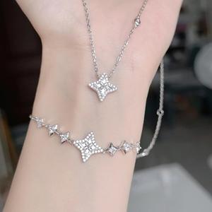 Conjunto de Collar y Pulsera de Plata S925 de Alta Gama, Diseño de Nicho con Toque de Lujo, Radiance Chasing the Light - Product Image 2