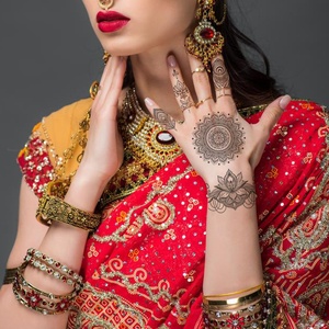 Adesivi/Tatuaggi Mandala Indiani Religiosi Neri per Sposa con Pizzo Hanna all'Ingrosso, Trasferibili ad Acqua - Product Image 1