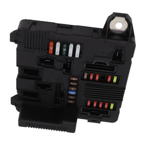 Boîtier de fusibles moteur, protection de circuit, sûr, 8200306032, unité de boîte à fusibles pour <span class=keywords><strong>Megane</strong></span> Scenic 2002 à 2006 - Product Image 3