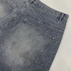 Pantaloncini in denim <span class=keywords><strong>da</strong></span> uomo personalizzati dal produttore, estivi, effetto distressed, streetwear, stampati, lavaggio Monkey, completamente tempestati di strass - Product Image 2