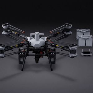 Drone de transport FlyCart 100 capable de voler à 6 000 mètres au-dessus du niveau de la mer avec une forte résistance au vent de 12 mètres par seconde - Product Image 2