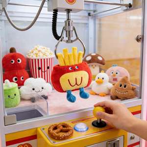 Nouveauté 2026 : Peluche de 8 pouces pour machines à griffes, poupée en coton PP, cadeau de la Saint-Valentin - Product Image 5