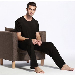 Set di <span class=keywords><strong>pigiama</strong></span> estivo da <span class=keywords><strong>uomo</strong></span> in fibra di bambù all'ingrosso della fabbrica pantaloni lunghi larghi larghi a <span class=keywords><strong>maniche</strong></span> <span class=keywords><strong>corte</strong></span> traspiranti per la casa - Product Image 3