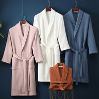 Vente en gros de peignoirs en coton gaufré de haute qualité Vêtements de nuit d'été et de printemps respirants pour hôtels et spas Robe longue logo personnalisé