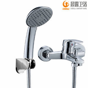 Juego de grifería para ducha, montado en la pared, con cabezal de ducha tipo lluvia y de mano, con válvula mezcladora para uso en el baño. - Product Image 4