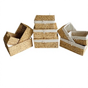 Panier de rangement multifonctionnel en jacinthe d'eau tressée, fait main, écologique, forme géométrique, pour cuisine et décoration moderne de la maison - Product Image 1