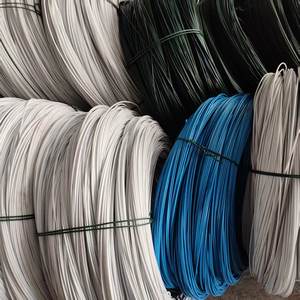 Fil <span class=keywords><strong>enduit</strong></span> de PVC de vente chaude pour les cages soudées finies de fil de PVC grillage galvanisé par forme de trou carré - Product Image 5