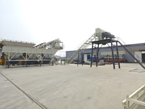 Mini Concrete Dry <strong>Mix</strong> <strong>Batching</strong> <strong>Station</strong> Two Aggregate Bins With Materials Weighing System Cement <strong>Hopper</strong> Storage Tank - Product Image 6