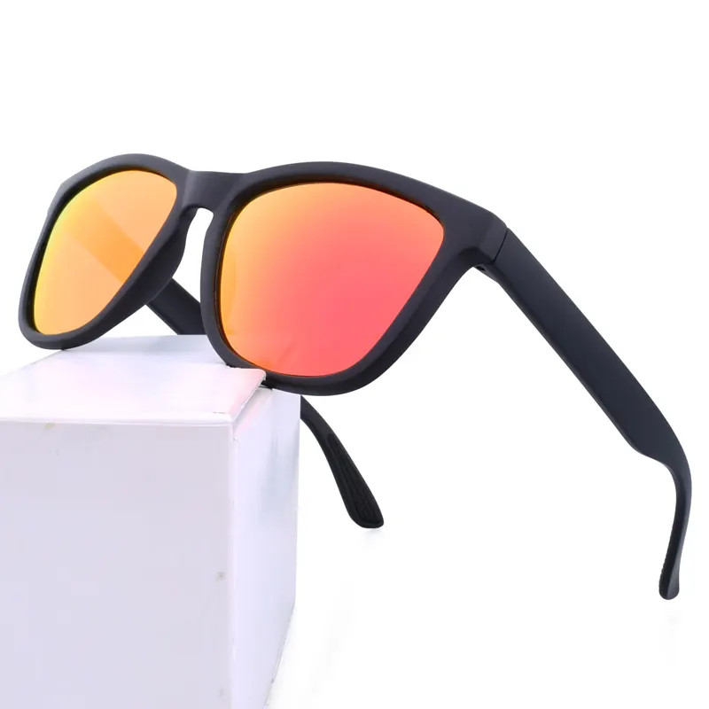 Punte del tempio in gomma a prezzi economici OEM che guidano occhiali da sole con lenti polarizzate UV400 da uomo per adulti