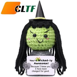 <span class=keywords><strong>Muñeca</strong></span> <span class=keywords><strong>de</strong></span> Ganchillo Bruja Malvada Verde, Mercancía <span class=keywords><strong>de</strong></span> Bruja Malvada, Muñecas Divertidas y Positivas <span class=keywords><strong>de</strong></span> Bruja Malvada, Regalos <span class=keywords><strong>de</strong></span> Bruja Malvada para Mujeres, Adorno <span class=keywords><strong>de</strong></span> Bruja Malvada - Product Image 1