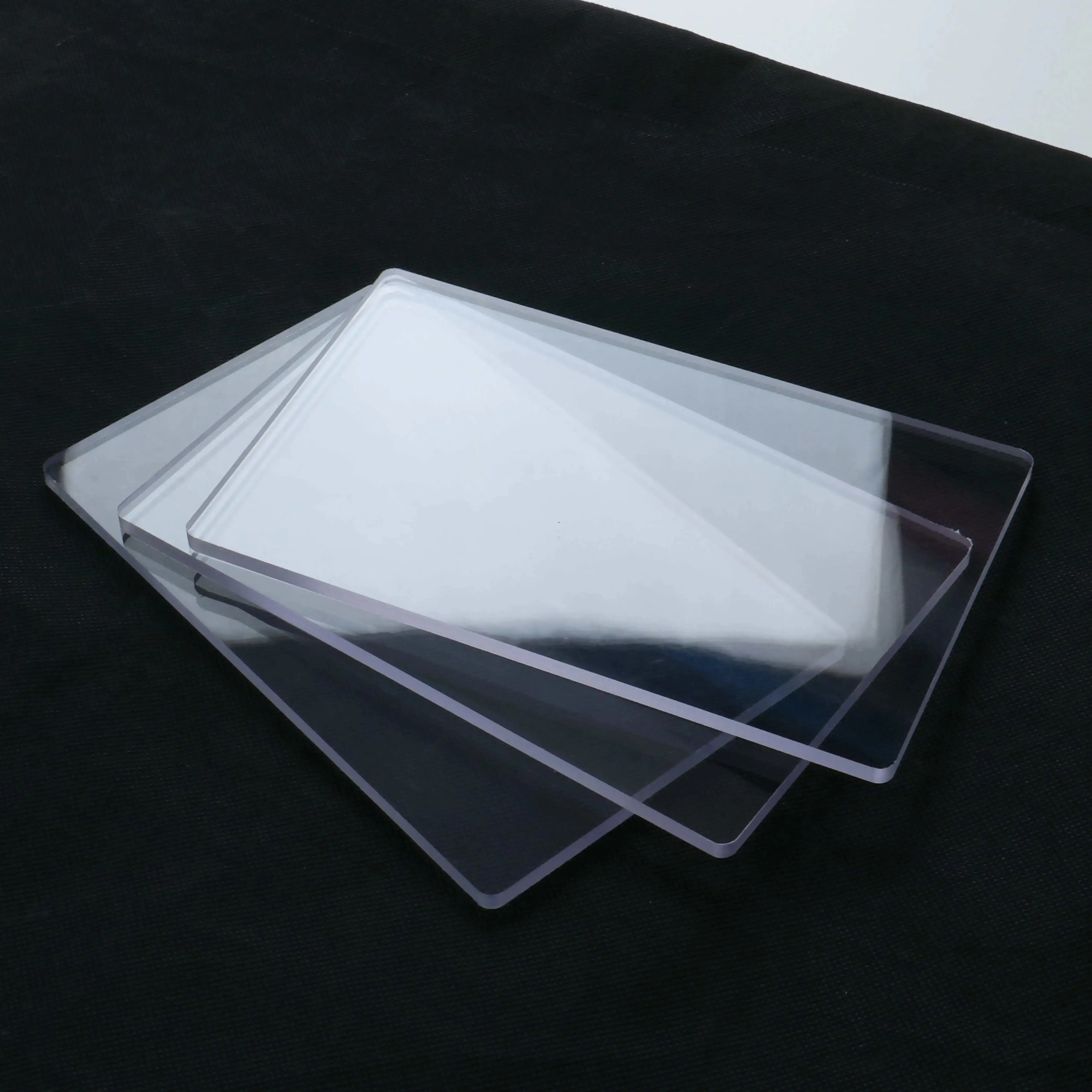 Поликарбонатный лист ПК Прозрачный ударопрочный износостойкий пластиковый лист
